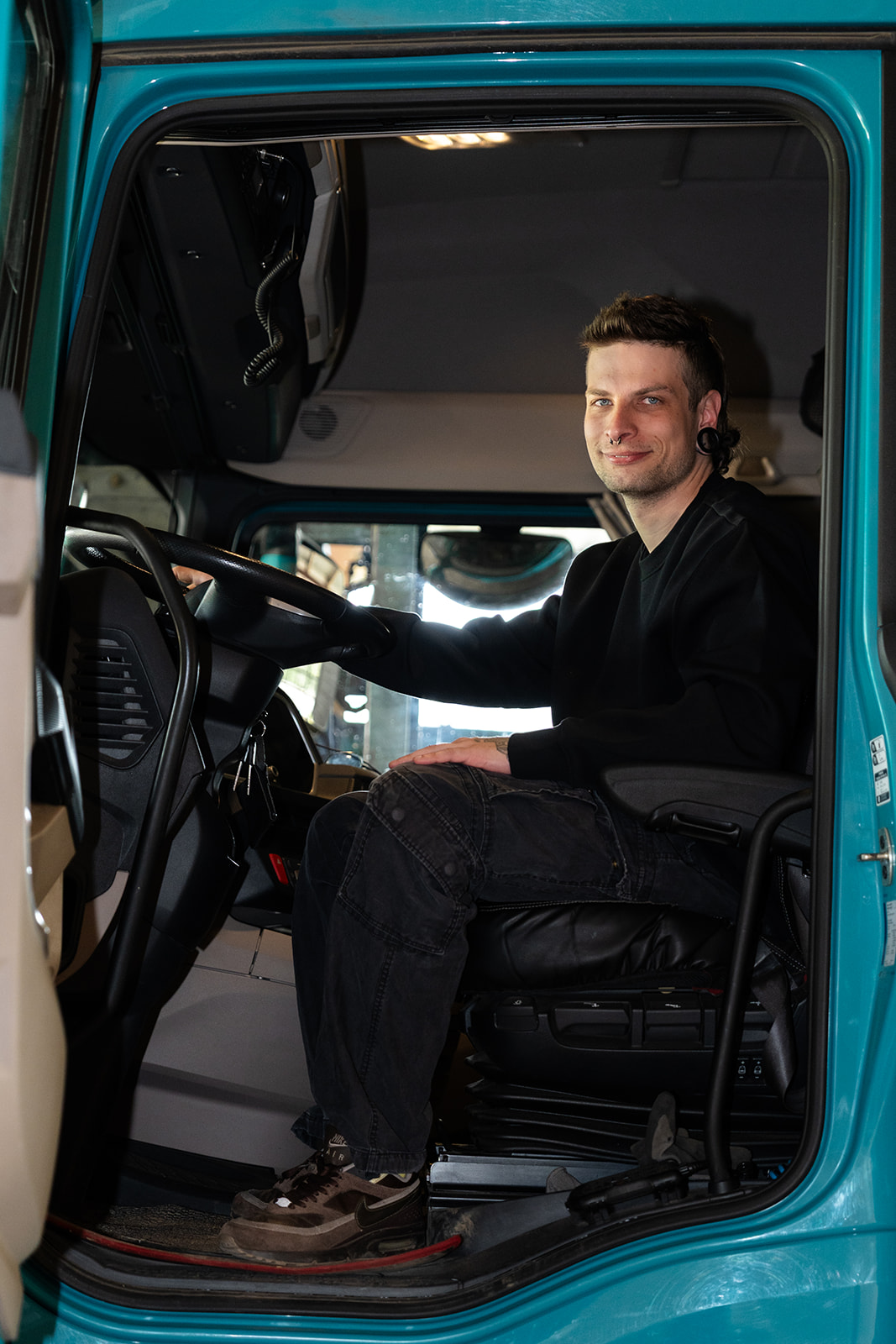 <a href="index.php/member/">Leonard Rouven Eckhard</a>